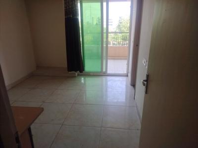 Bedroom Image of 1100 Sq.ft 3 BHK Apartment / Flat for rent in Gaurs Siddhartham, Siddharth Vihar Ghaziabad for Rs. 24000
