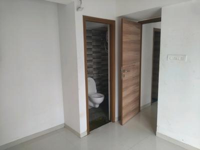 Bedroom Image of 500 Sq.ft 1 BHK Apartment / Flat for sale in Hiranandani Regent Hill A B C D And E Wing, Powai Mumbai for Rs. 18500000