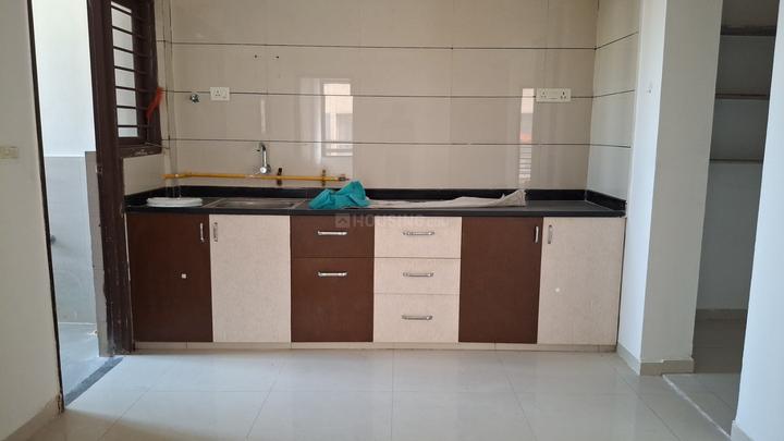 Western Glory Main Image 1