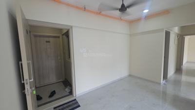 Living Room Image of 685 Sq.ft 2 BHK Apartment / Flat for rent in Swastik Platinum, Vikhroli East Mumbai for Rs. 56999