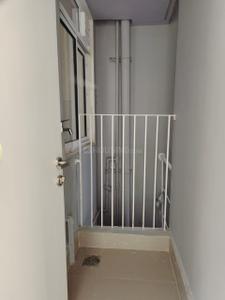 Image of 650 Sq.ft 2 BHK Apartment / Flat for sale in Tata Serein Phase 1, Thane West, Thane for Rs. 18000000