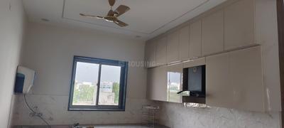 Kitchen Image of 1500 Sq.ft 2 BHK Builder Floor for rent in Sector 14 Gurgaon for Rs. 45000