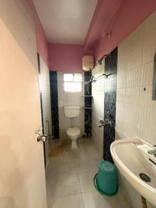 Image of 1354 Sq.ft 3 BHK Apartment / Flat for rent in Chinar Park, Kolkata for Rs. 26000