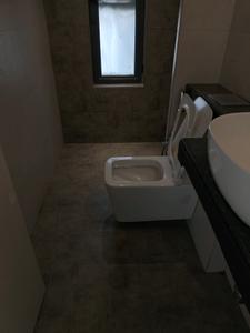 Common Bathroom Image of 1200 Sq.ft 3 BHK Apartment / Flat for sale in Kalpataru Magnus, Bandra East Mumbai for Rs. 67500000