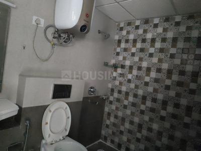 Image of 1400 Sq.ft 3 BHK Apartment / Flat for rent in CGEWHO Kendriya Vihar, Phi II, Greater Noida for Rs. 27000