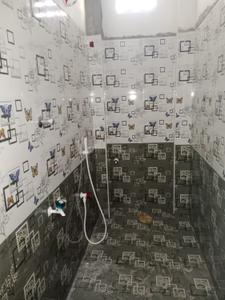 Bathroom Image of 400 Sq.ft 2 BHK Independent House for sale in Thoppur Madurai for Rs. 2750000