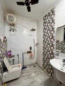 Bathroom Image of 1500 Sq.ft 3 BHK Builder Floor for rent in Sector 46 Gurgaon for Rs. 48000