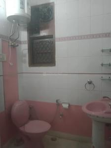 Bathroom Image of 2250 Sq.ft 4 BHK Builder Floor for sale in Janakpuri New Delhi for Rs. 55000000