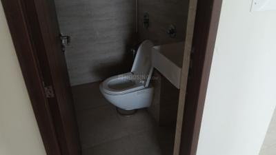 Bathroom Image of 585 Sq.ft 1 BHK Apartment / Flat for sale in Sunteck World, Naigaon East Naigaon for Rs. 3300000