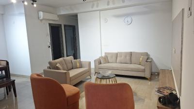 Living Room Image of 1800 Sq.ft 3.5 BHK Apartment / Flat for sale in Unnati The Aranya, Sector 119 Noida for Rs. 14500000