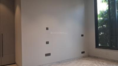Bedroom Image of 2700 Sq.ft 4 BHK Builder Floor for sale in Safdarjung Enclave New Delhi for Rs. 99999999