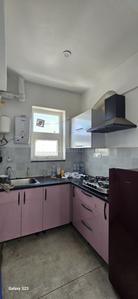 Kitchen Image of 1000 Sq.ft 1.5 BHK Apartment / Flat for rent in Omkar Royal Nest Lotus, Greater Kailash Jammu for Rs. 22000