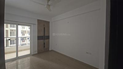 Bedroom Image of 1995 Sq.ft 3.5 BHK Apartment / Flat for sale in Gulshan Ikebana, Sector 143 Noida for Rs. 32000000