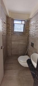 Bathroom Image of 1400 Sq.ft 3 BHK Apartment / Flat for rent in Uttara Nagar Nashik for Rs. 22000