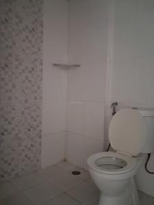 Bedroom One Image of 1150 Sq.ft 2.5 BHK Apartment / Flat for sale in Supertech Cape Town, Sector 74 Noida for Rs. 11000000