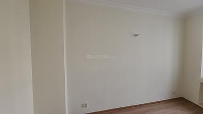 Bedroom Image of 1560 Sq.ft 3 BHK Apartment / Flat for sale in Raheja Vedaanta, Sector 108 Gurgaon for Rs. 16000000