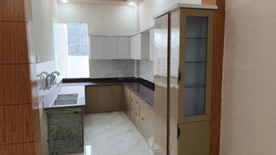 Kitchen Image of 2000 Sq.ft 4 BHK Duplex for sale in Pallavpuram Meerut for Rs. 9000000