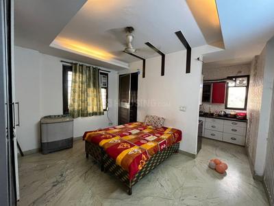 Bedroom Image of Girls pg in Lajpat Nagar, New Delhi