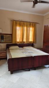 Bedroom Image of 1800 Sq.ft 3 BHK Apartment / Flat for sale in Butler Colony Lucknow for Rs. 15000000