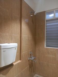 Common Bathroom Image of 943 Sq.ft 2.5 BHK Apartment / Flat for sale in Surbhi Samruddhi, Dhanori Pune for Rs. 7500000
