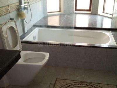 Bathroom Image of 1700 Sq.ft 2 BHK Apartment / Flat for rent in Aldeia De Goa Goa for Rs. 100000