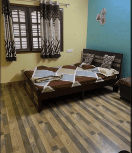 Image of 750 Sq.ft 2 BHK Independent House for rent in Shreepati Aradhana, Kalbadevi, Mumbai for Rs. 85000