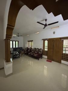 Hall Image of 2600 Sq.ft 4 BHK Independent House for sale in Kuttoor Thrissur for Rs. 8500000