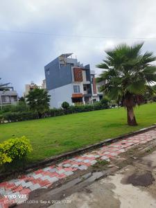 Image of 1000 Sq.ft Residential Plot / Land for sale in Omaxe Garden Homes, Omex City, Indore for Rs. 6500000