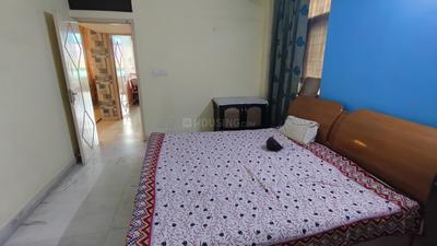 Bedroom Image of 1361 Sq.ft 3 BHK Apartment / Flat for sale in Stellar Greens, Sector 44 Noida for Rs. 19500000