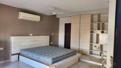 Bedroom Image of 2500 Sq.ft 4 BHK Apartment / Flat for rent in Old Padra Road Vadodara for Rs. 55000