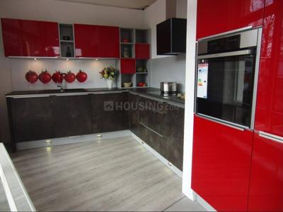 Kitchen Image of 4500 Sq.ft 6 BHK Apartment / Flat for sale in Meethi Hill Crest Apartment, Bandra West Mumbai for Rs. 270000000