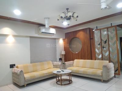 Hall Image of 2100 Sq.ft 4 BHK Apartment / Flat for rent in New Alkapuri Vadodara for Rs. 55000