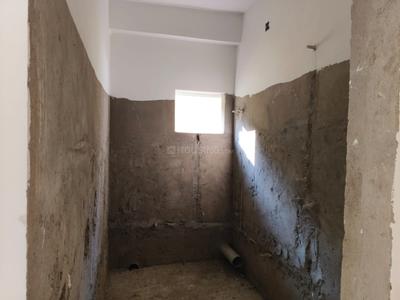 Bathroom Image of 450 Sq.ft 1 BHK Apartment / Flat for sale in Rishra Hooghly for Rs. 1215000