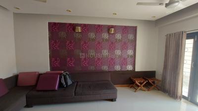 Bedroom Image of 2900 Sq.ft 4 BHK Apartment / Flat for rent in Akota Vadodara for Rs. 40000