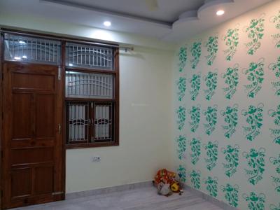 Bedroom Image of 1350 Sq.ft 3 BHK Apartment / Flat for sale in Shalimar Garden Ghaziabad for Rs. 11000000