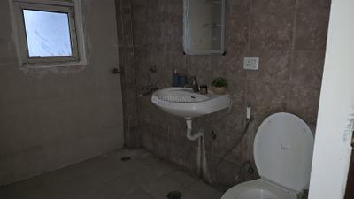 Image of 1400 Sq.ft 2.5 BHK Apartment / Flat for sale in Kingswood Court, Crossings Republik, Ghaziabad for Rs. 10500000