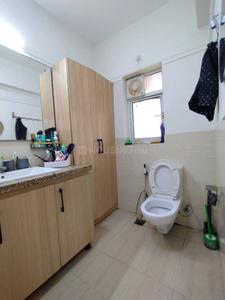 Bathroom Image of 1710 Sq.ft 4 BHK Apartment / Flat for sale in DLF New Town Heights 2, Sector 86 Gurgaon for Rs. 28000000