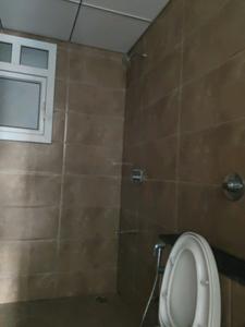Common Bathroom Image of 1890 Sq.ft 3 BHK Apartment / Flat for sale in Guindy Chennai for Rs. 33000000