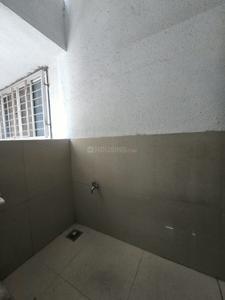 Bathroom Image of 1500 Sq.ft 3 BHK Apartment / Flat for rent in Guardian Cityscapes, Dattavadi Pune for Rs. 60000