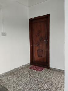 Bedroom Image of 650 Sq.ft 2 BHK Independent House for rent in Eerayil Kadavu Kottayam for Rs. 15000