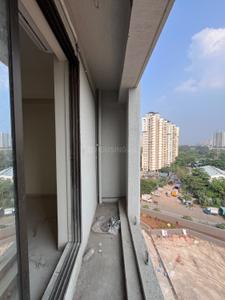 Balcony Image of 950 Sq.ft 2 BHK Apartment / Flat for sale in Unique Vistas, Thane West Thane for Rs. 17000000
