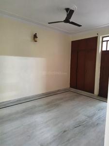 Bedroom Image of 1800 Sq.ft 2.5 BHK Builder Floor for rent in Sector 41 Noida for Rs. 35000