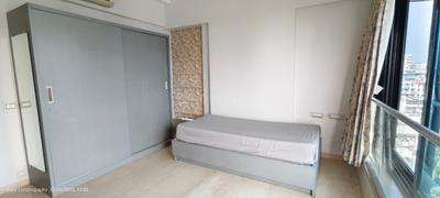 Balcony Image of 1600 Sq.ft 3 BHK Apartment / Flat for rent in Lakhani Signature, Pali Hill Mumbai for Rs. 400000