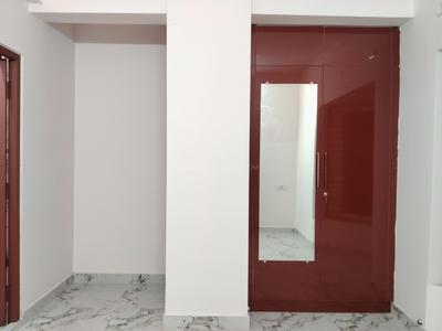 Bedroom Image of 1300 Sq.ft 3 BHK Apartment / Flat for rent in Kodambakkam Chennai for Rs. 47000