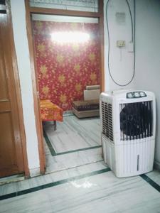 Hall Image of 450 Sq.ft 1 BHK Builder Floor for rent in Uttam Nagar New Delhi for Rs. 10500