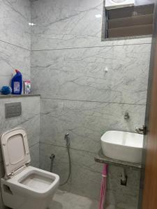 Bathroom Image of 1800 Sq.ft 3 BHK Apartment / Flat for rent in Palm Glory IV, Sola Ahmedabad for Rs. 42000