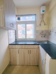 Kitchen Image of 786 Sq.ft 1 BHK Independent House for rent in Sector 5 Gurgaon for Rs. 15000