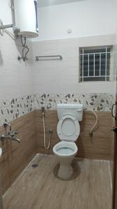 Bathroom Image of 520 Sq.ft 1 BHK Builder Floor for rent in C V Raman Nagar Bengaluru for Rs. 20000