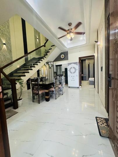 Gandhipath west Main Image 1