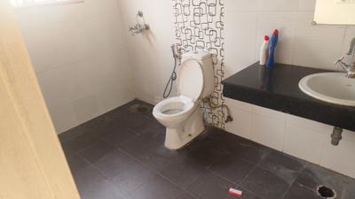 Image of 2185 Sq.ft 3.5 BHK Villa for rent in Paramount Golfforeste Villas, Surajpur, Greater Noida for Rs. 30000